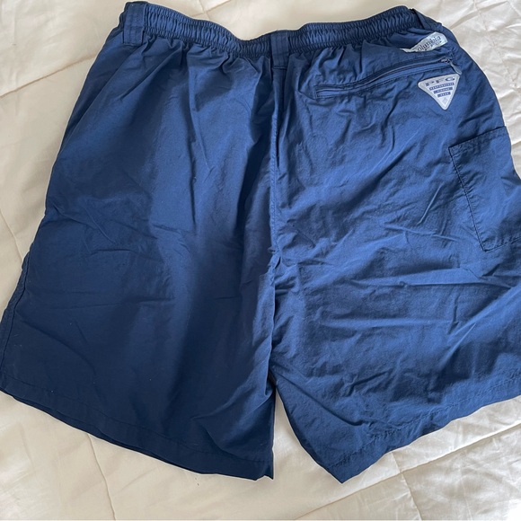 Columbia PFG Shorts - Picture 5 of 6